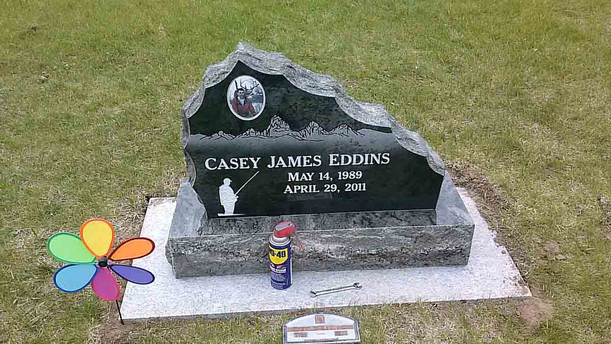 Custom-shaped granite memorial designed by Sierra Headstone & Monument (10)
